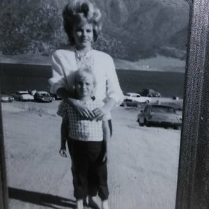 Meet your Posher, Lynda